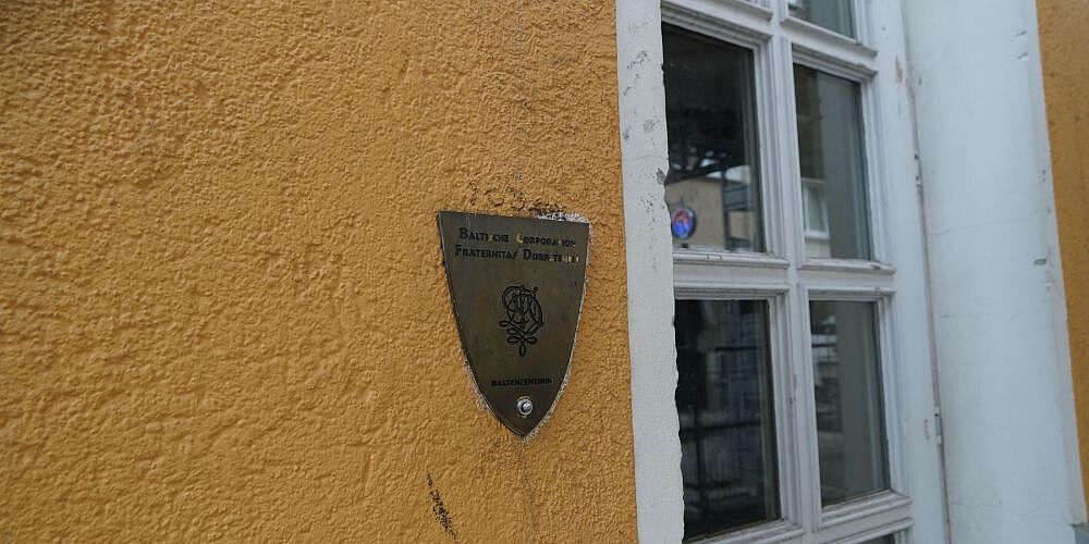 Feierwerk Firm Gehorchen und herrschen